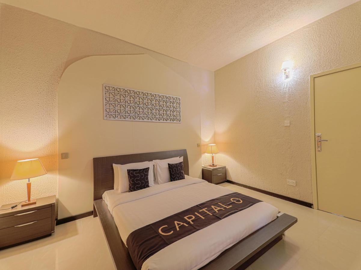 Capital O133 Al Sawadi Beach Resort & Spa Barka Exterior photo